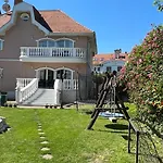 Meszko Park House Budapest