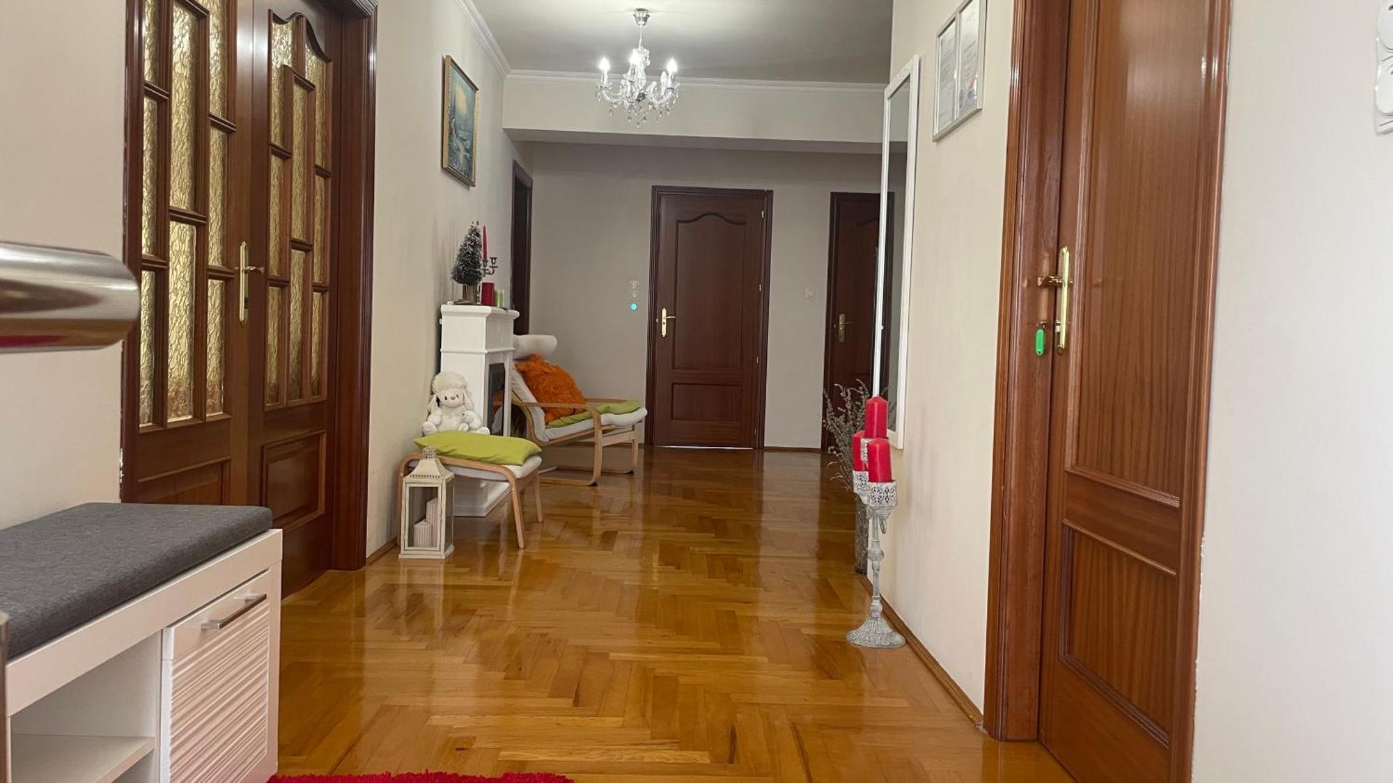 Meszko Park House *